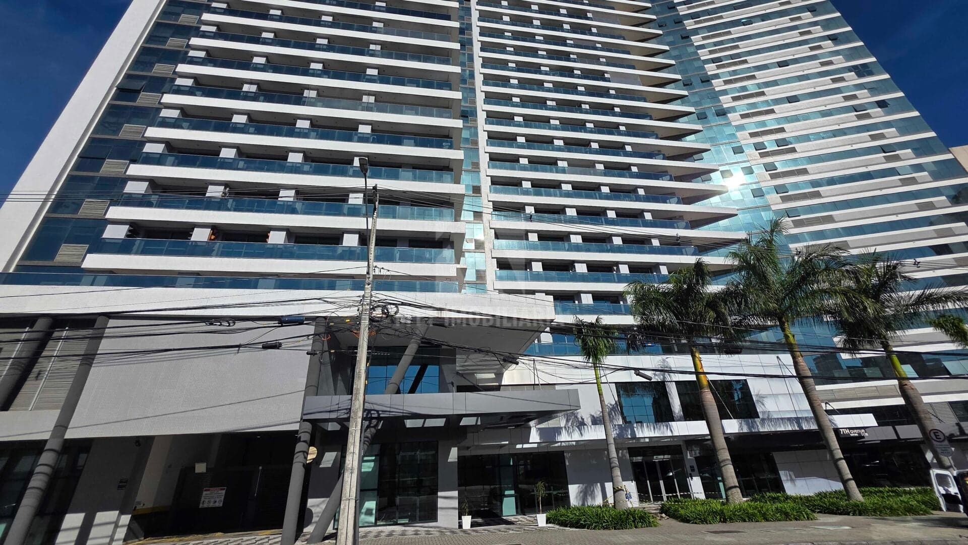 Excelente apartamento no edificio Seven Anenue, 30 m², mobiliado pronto para morar ou investir