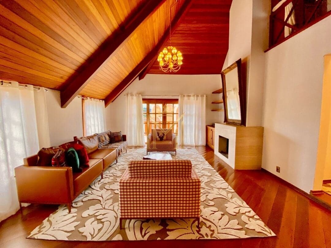 Apartamento Cobertura Duplex em Centro, Campos do Jordão/SP
