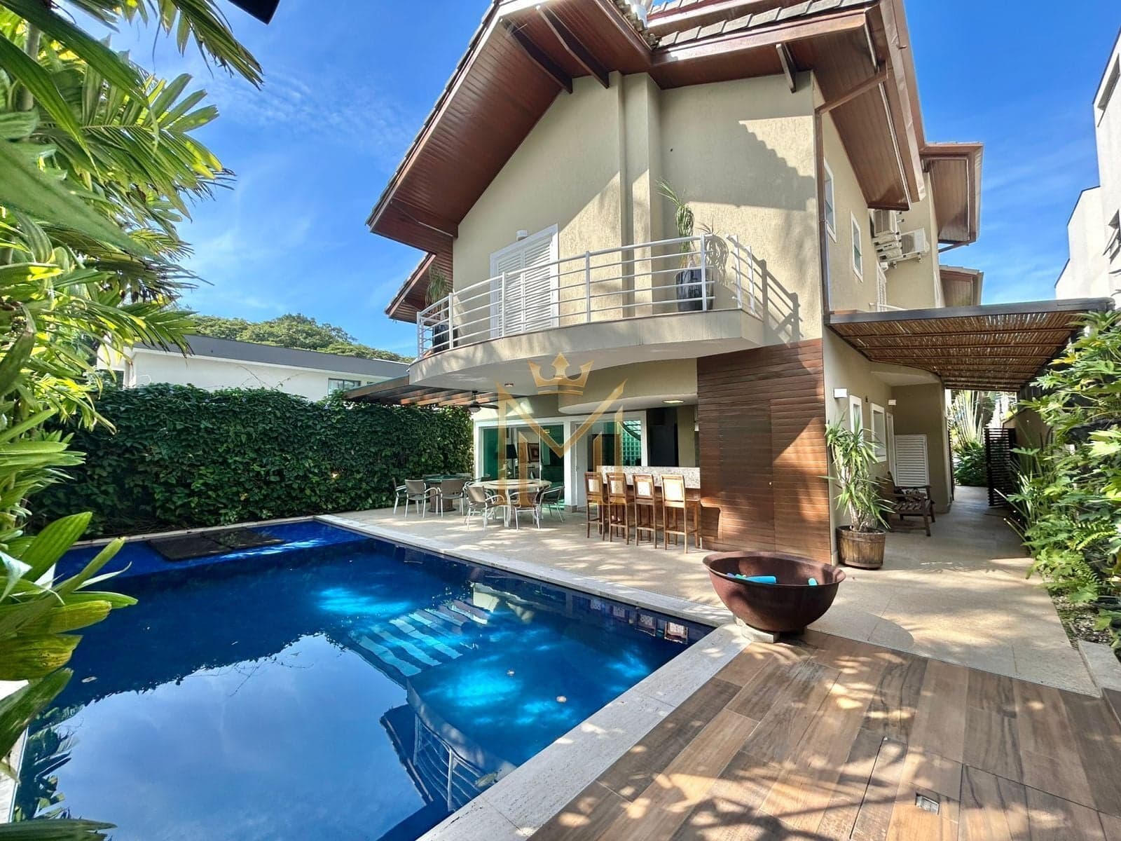 Casa de Alto Padrão á venda no Comdomínio Hanga Roa, Bertioga/SP