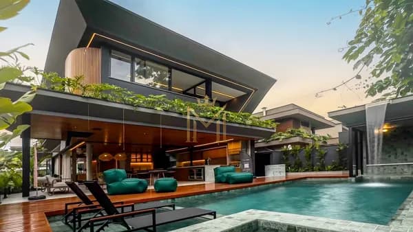 Casa Alto Padrão em Riviera de São Lourenço, Bertioga/SP