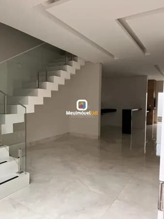 Sobrado à venda no Praça Alto Umuarama em Uberlândia