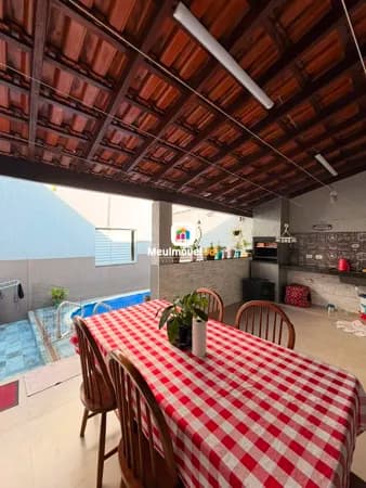 Casa em Uberlândia - Laranjeiras