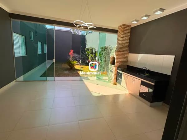 Casa em Uberlândia - Novo Mundo