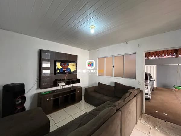 Casa em Uberlândia - Loteamento Residencial Pequis