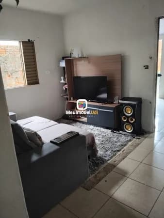Casa em Uberlândia - São Jorge