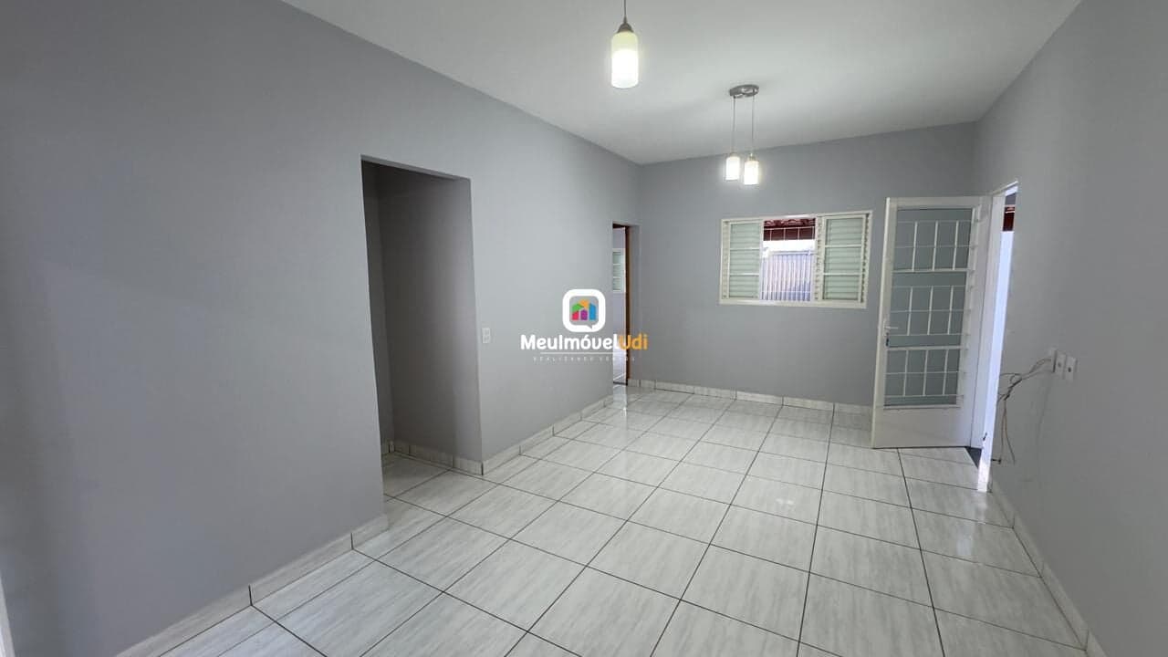 Casa em Uberlândia - Jardim Europa
