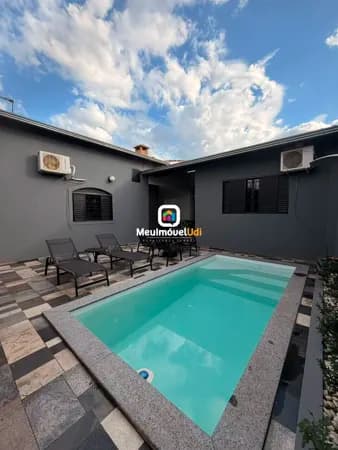 Casa em Uberlândia - Pacaembu