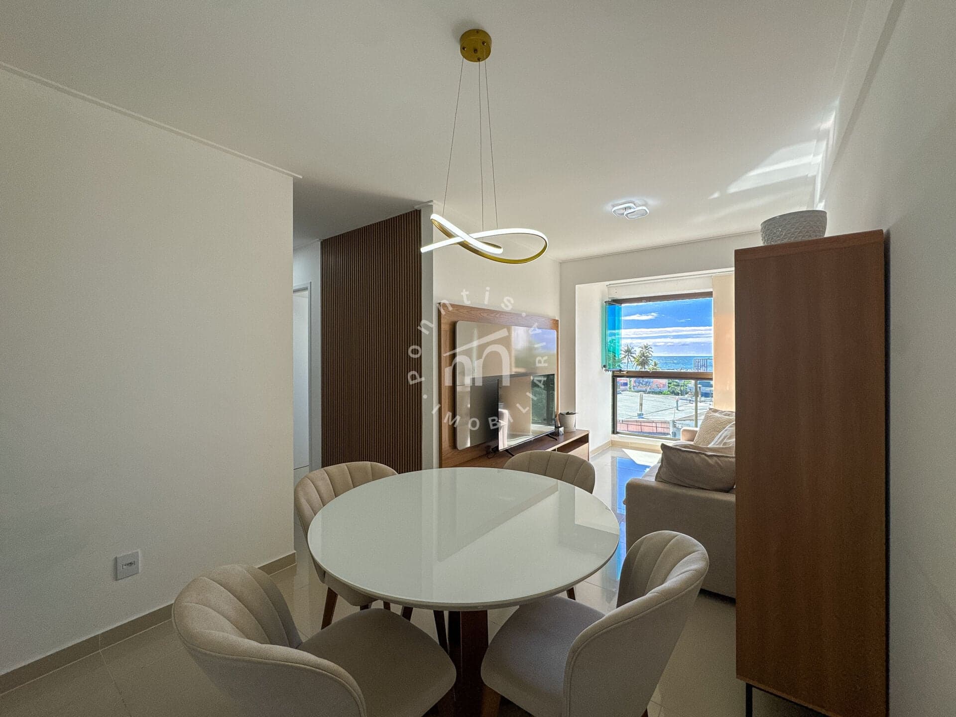 Apartamento com 3 quartos à venda, 67m2 em Candeias