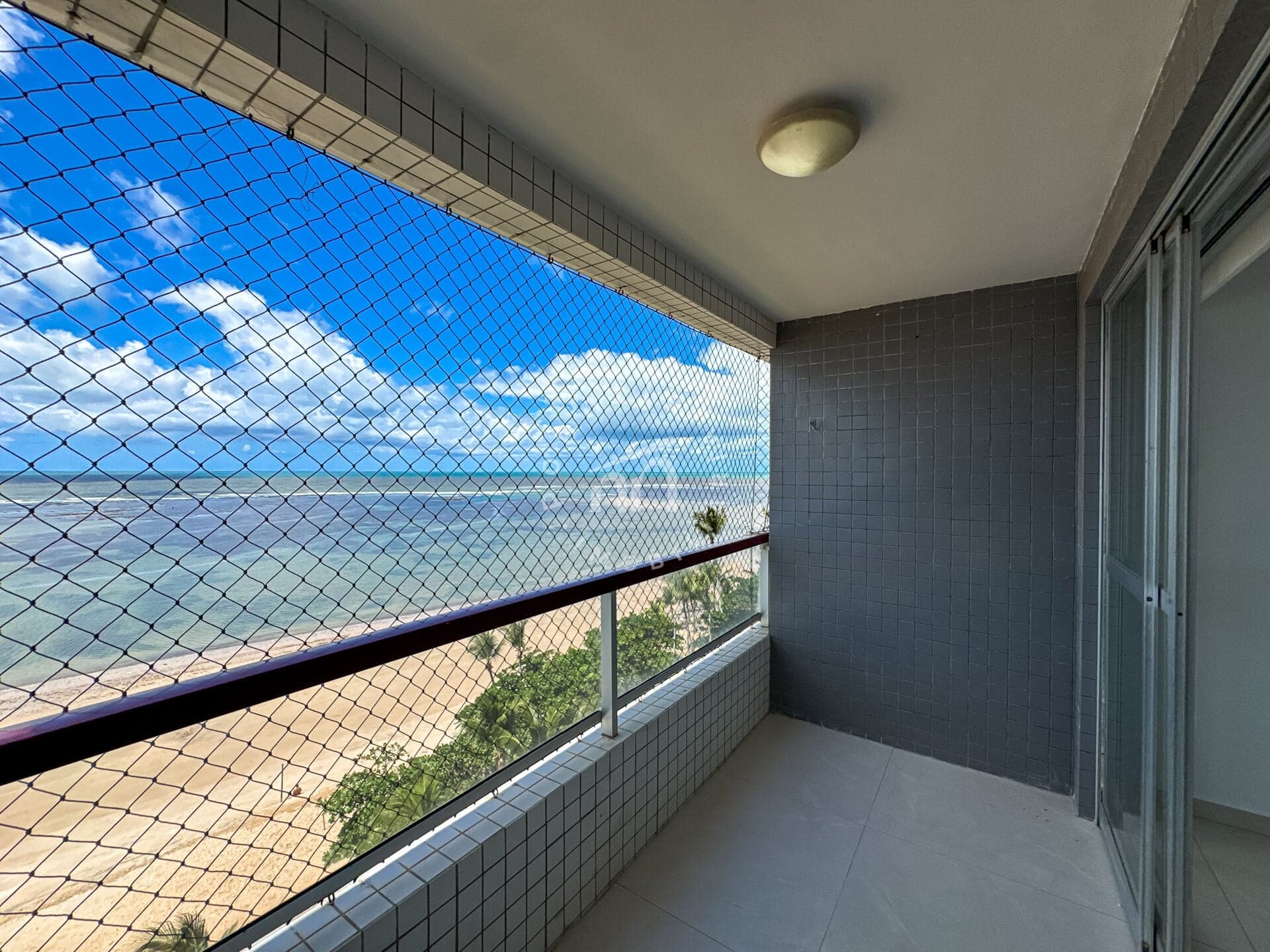 Apartamento com 3 quartos à venda, 120m2 em Candeias