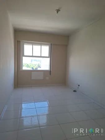 Aluga-se conjugado 30m² | Centro do Rio | 1 Quarto