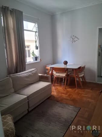 Apartamento á venda 48m² | quarto-sala | Laranjeiras, Zona Sul