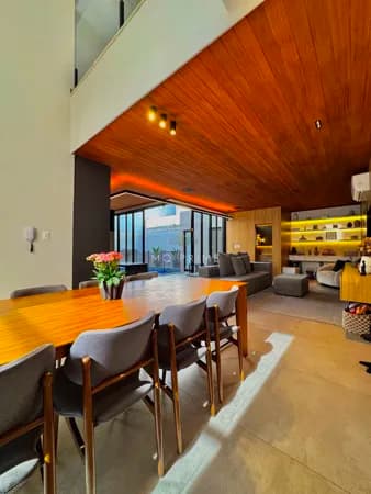 ✨ Uma casa simplesmente incrível no Bairro Europa, em Contagem.