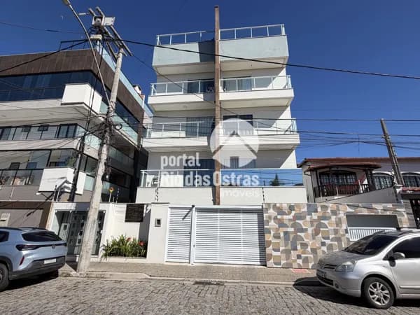 Charmoso apartamento com 2 quartos na quadra da Praia de Costazul