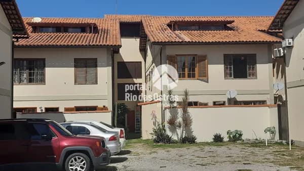 Charme, conforto e a praia a poucos passos de sua nova casa no Péro, Cabo Frio/RJ