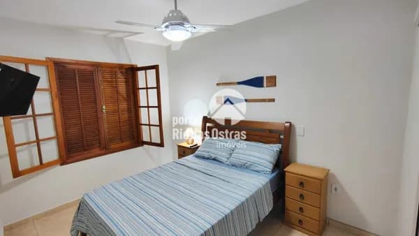 Charme, conforto e a praia a poucos passos de sua nova casa no Péro, Cabo Frio/RJ