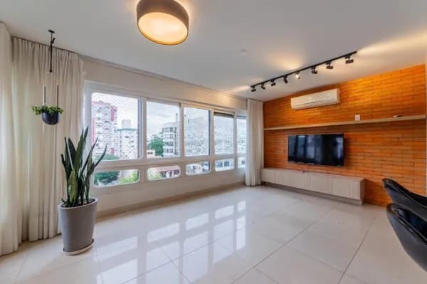 Cobertura Duplex Mobiliada 4 Dormitórios (Suíte), Piscina Privativa, Lareira e 2 Vagas