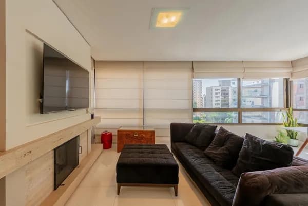 Apartamento com 2 Suítes, Lareira, Churrasqueira e 2 Vagas