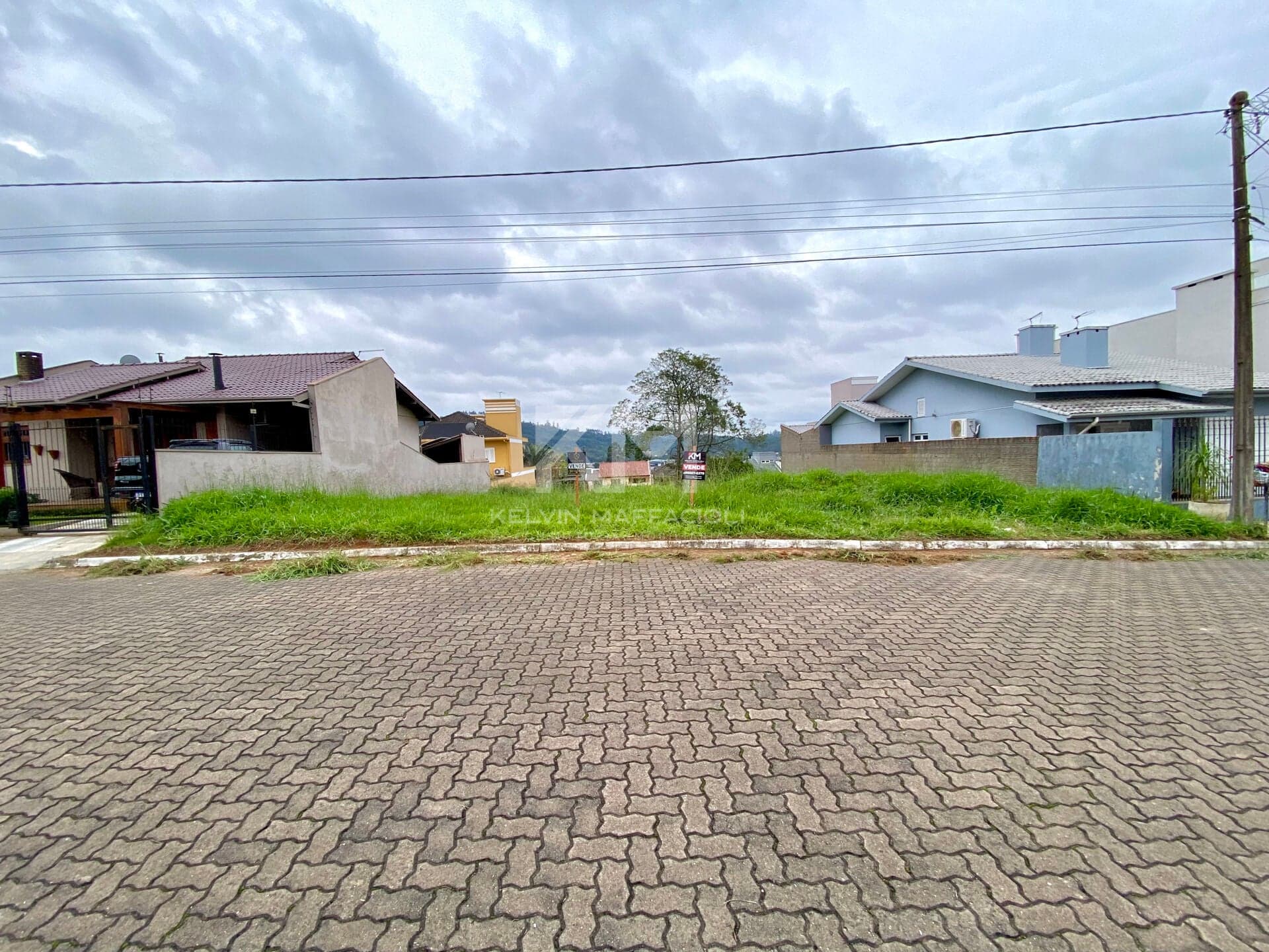 TERRENOS PRÓXIMO AO FÓRUM