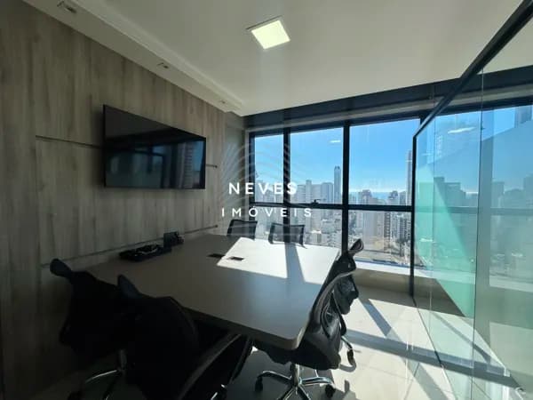 SALA COMERCIAL AÉREA MOBILIADA | CENTRO DE BALNEÁRIO CAMBORIÚ