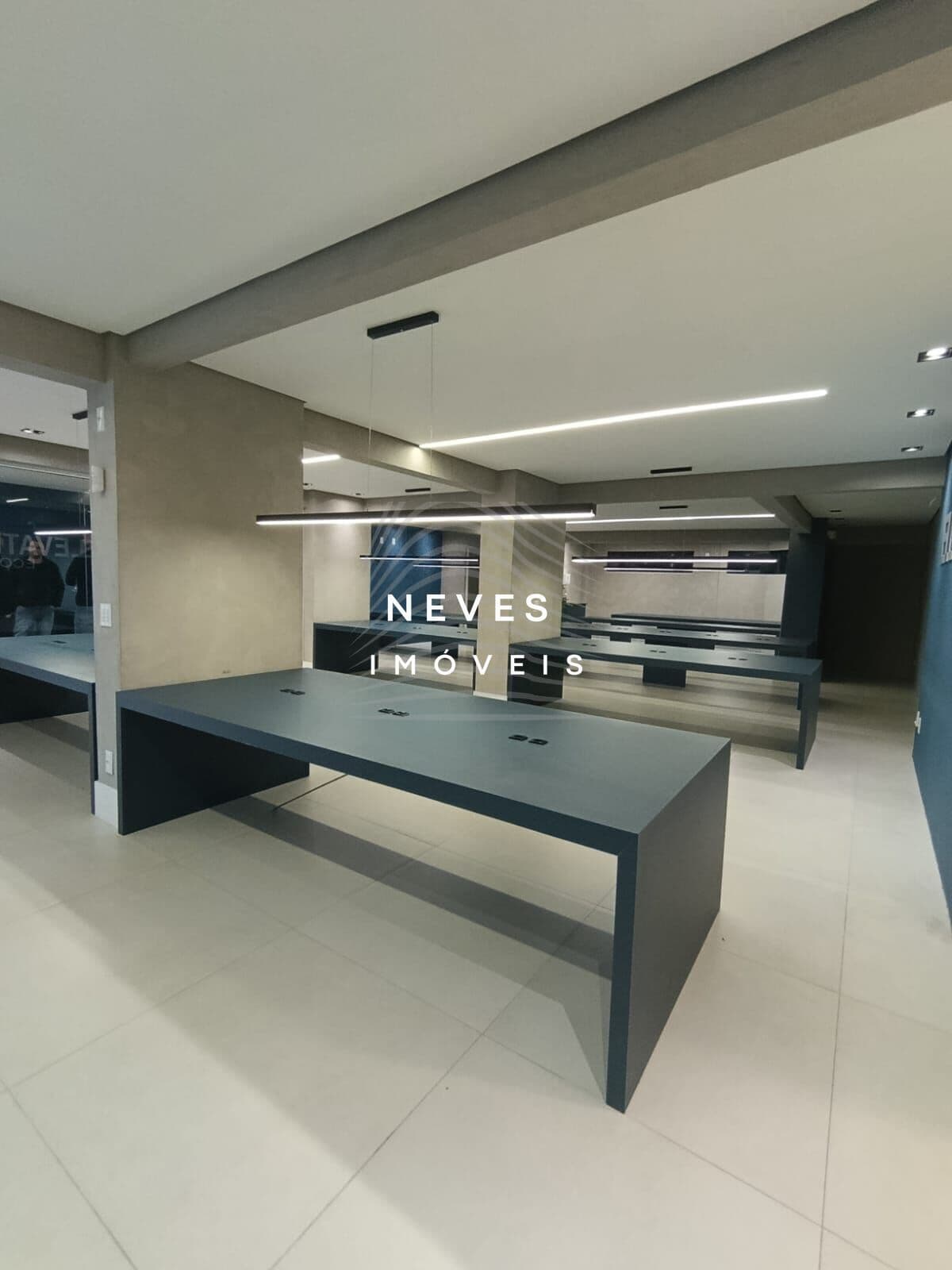 SALA COMERCIAL PARA LOCAÇÃO – CENTRO DE BALNEÁRIO CAMBORIÚ