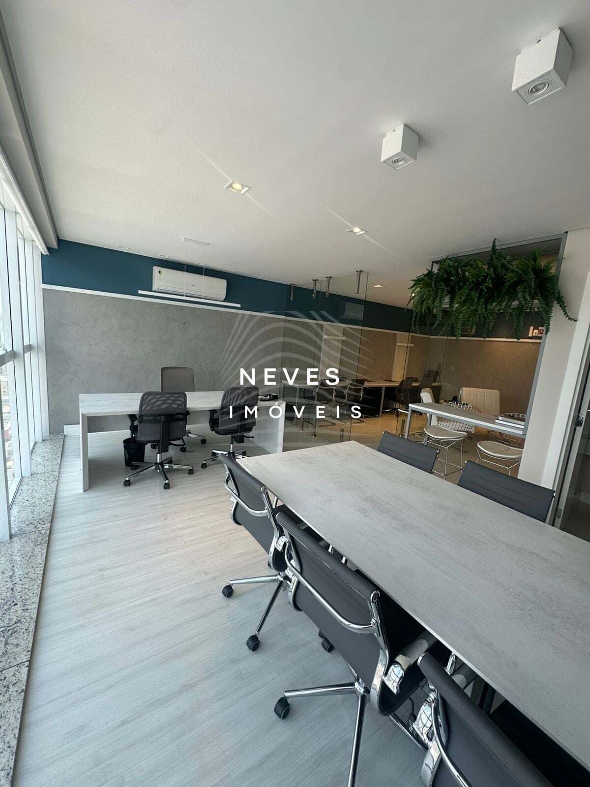Sala Comercial Mobiliada – Top Class Corporate | Centro – Balneário Camboriú