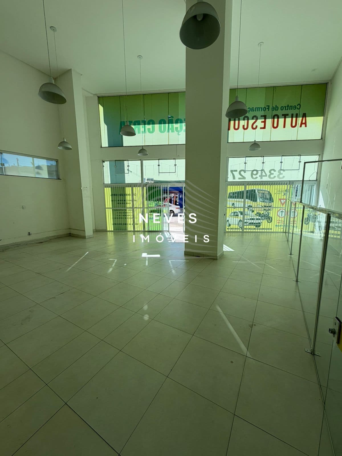 SALA COMERCIAL TÉRREA – LOCAÇÃO | SÃO JUDAS – ITAJAÍ