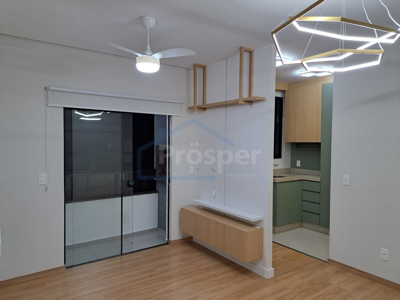 Apartamento 1 Quarto+1 Suíte no Atiradores, Joinville/SC