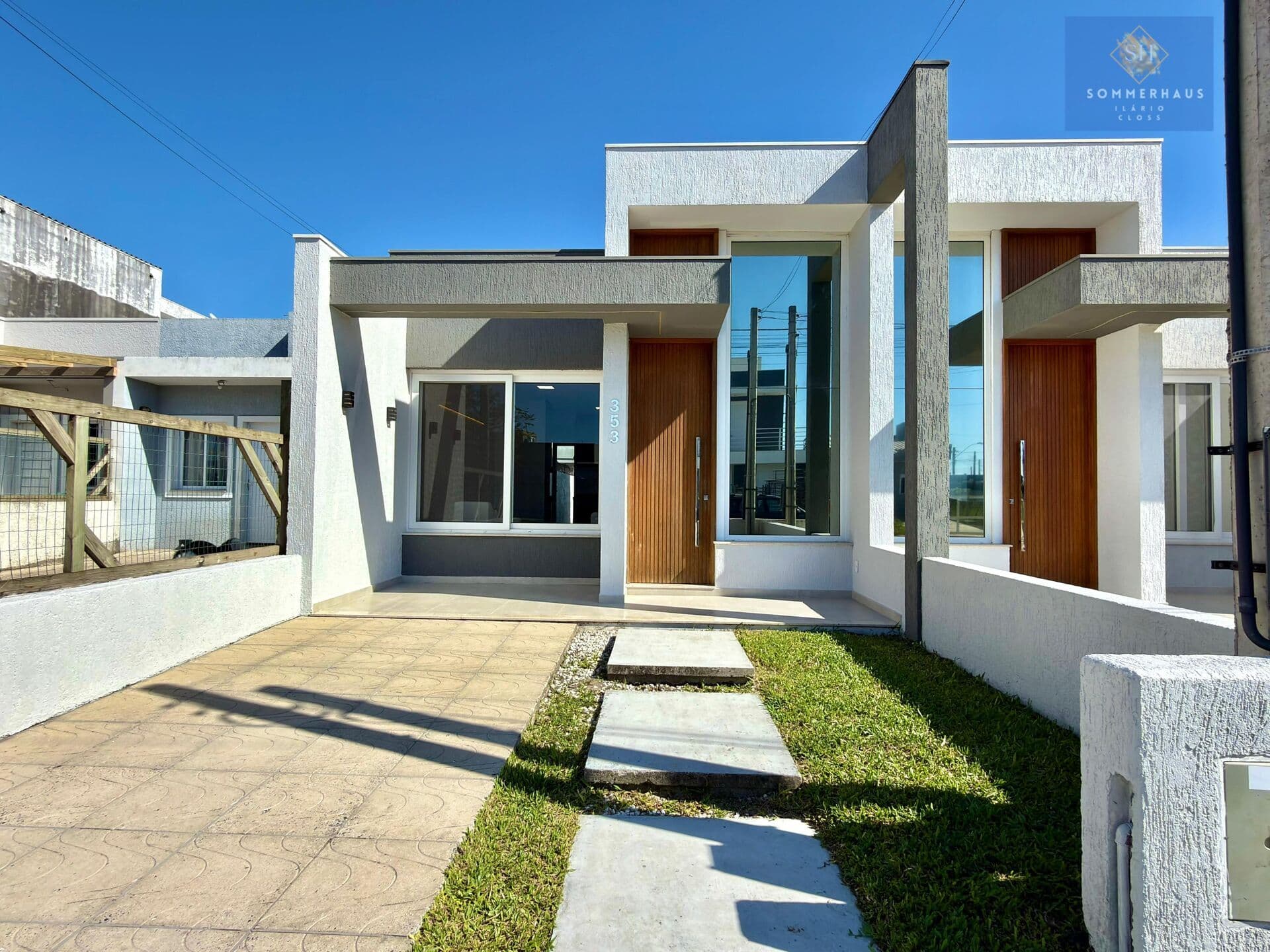 Casa nova em Capão da Canoa