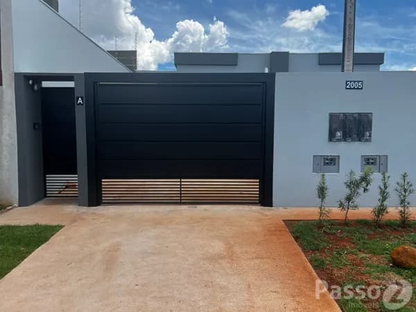 VENDE-SE - Casa Nova com 3 Quartos