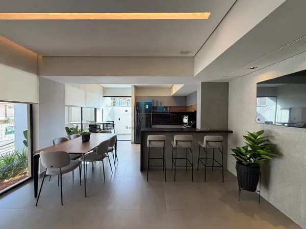 Apartamento de 2 quartos, 1 vaga com acabamento diferenciado. À venda, no bairro União!