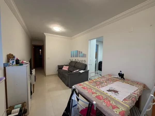 Apartamento 2 quartos, 2 suítes e 2 vagas. À venda, no bairro Sagrada Família!