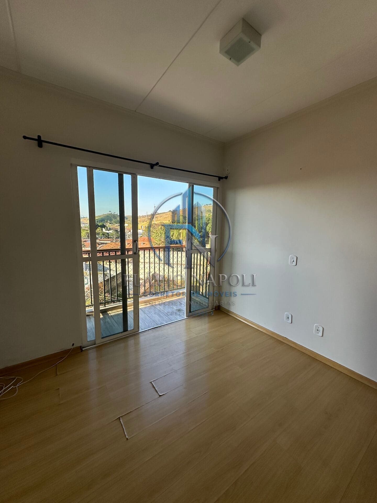 APARTAMENTO À VENDA – EDIFÍCIO VAL PARAÍSO | SANTA RITA