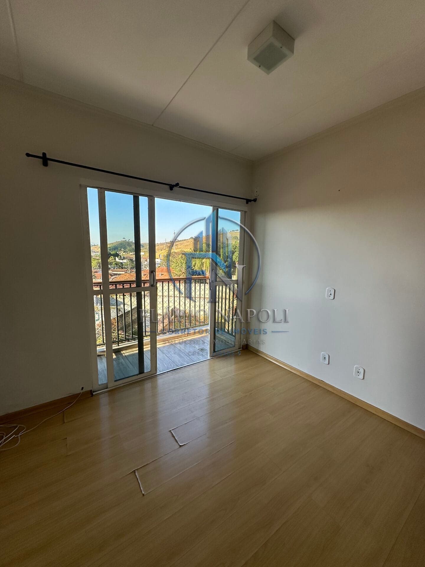 APARTAMENTO À VENDA – EDIFÍCIO VAL PARAÍSO | SANTA RITA