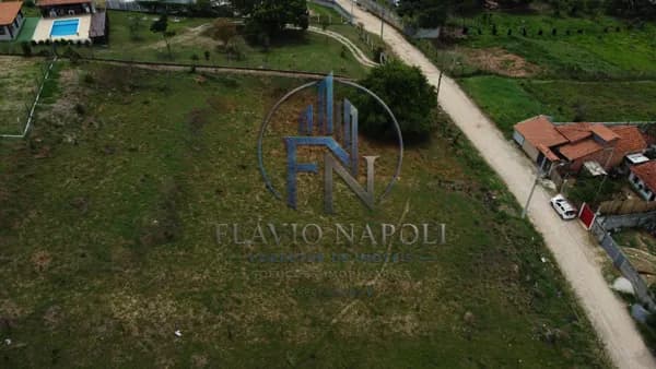 TERRENO À VENDA 1.311 m2 – CHÁCARAS PIAGUI