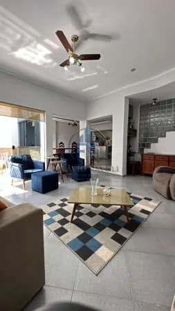 OPORTUNIDADE ÚNICA! 4 IMÓVEIS EM UM SÓ TERRENO — CASA, ESCRITÓRIO, LANCHONETE E APARTAMENTO