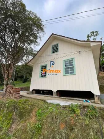 Casa em Brusque - Santa Luzia