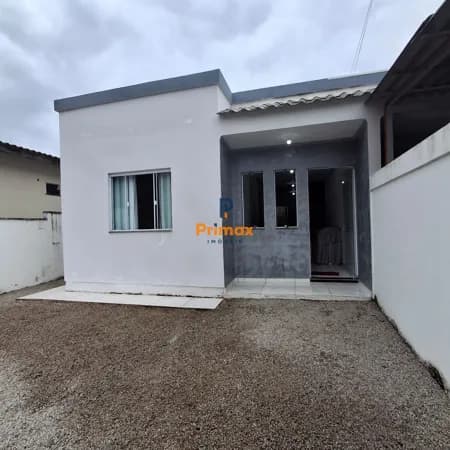 Casa em Brusque - Limoeiro
