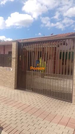 🏡 Casa com Suíte, Piscina, Energia Solar e Área de Festas em Terreno de 378 m²!