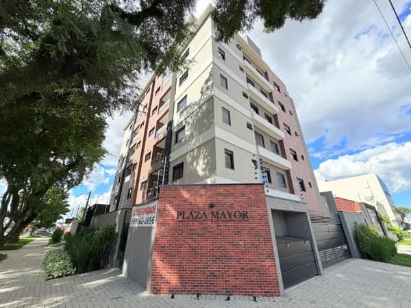 Apartamento em São José dos Pinhais - Centro