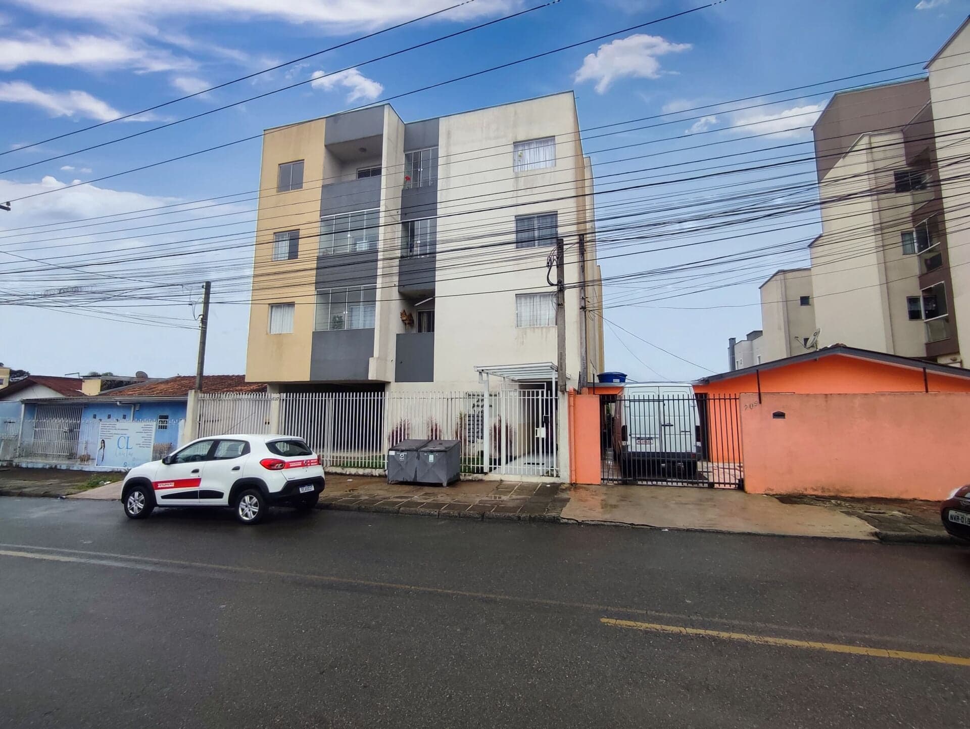Apartamento em São José dos Pinhais - Boneca do Iguaçu