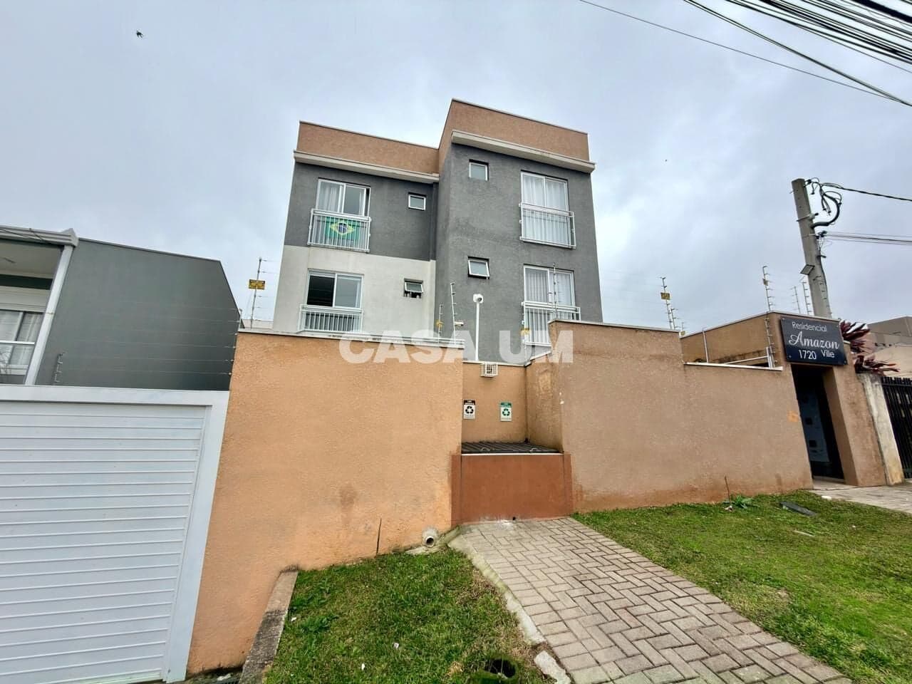 Apartamento em São José dos Pinhais - Bom Jesus