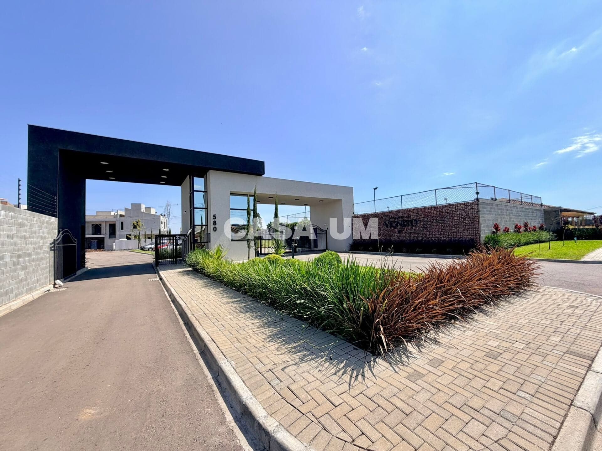 Lote/Terreno em São José dos Pinhais - Costeira
