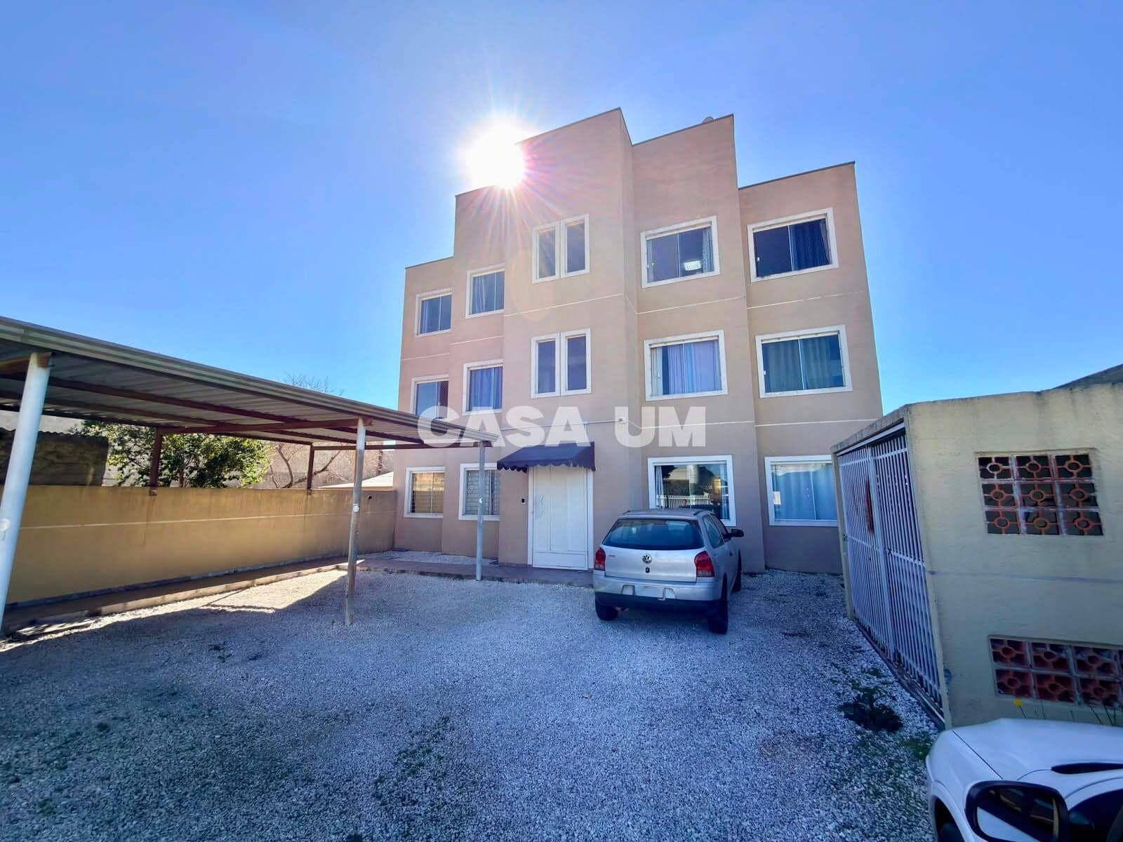 Apartamento em São José dos Pinhais - Guatupê