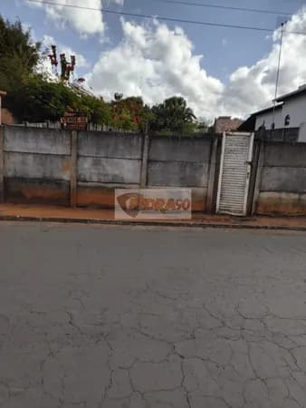 Lote/Terreno em Pimenta - Centro
