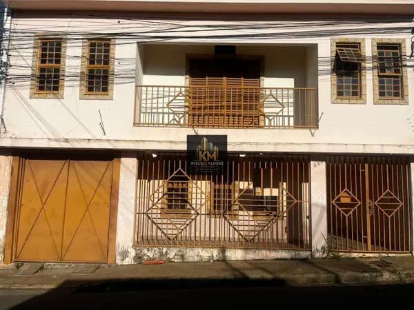 Casa em Pouso Alegre - Centro