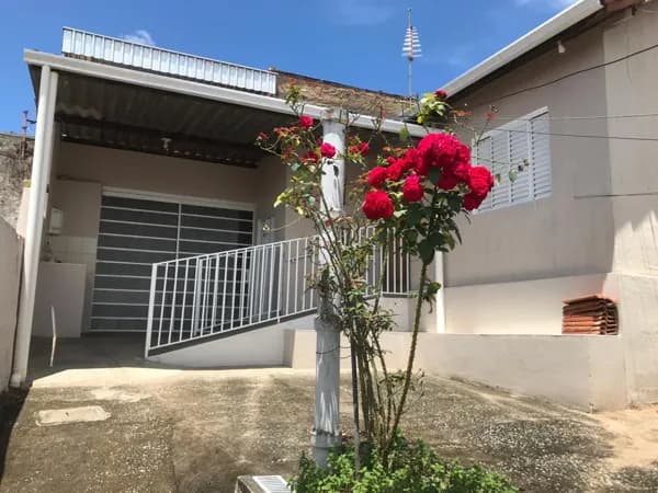 Casa à venda Nossa Senhora Aparecida - R$300.000