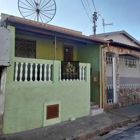 Casa em Pouso Alegre - Jardim América