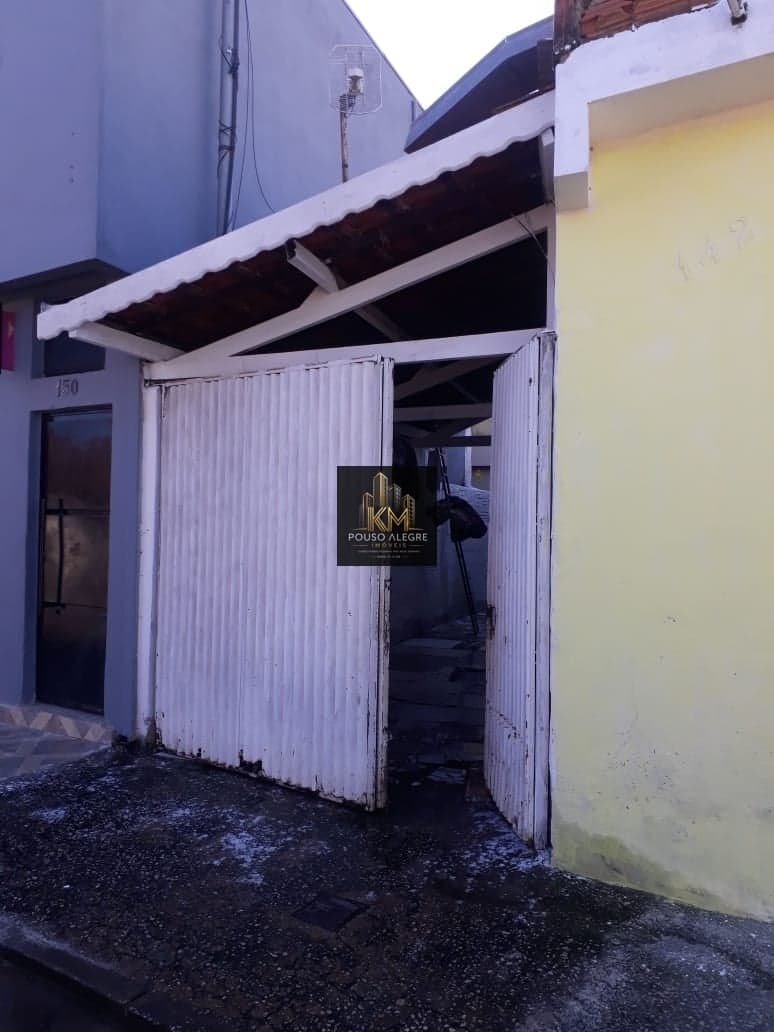 Casa à venda no bairro São Geraldo em Pouso Alegre/MG