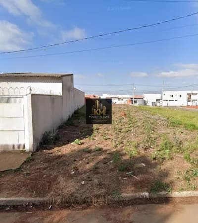 Terreno no Parque Real