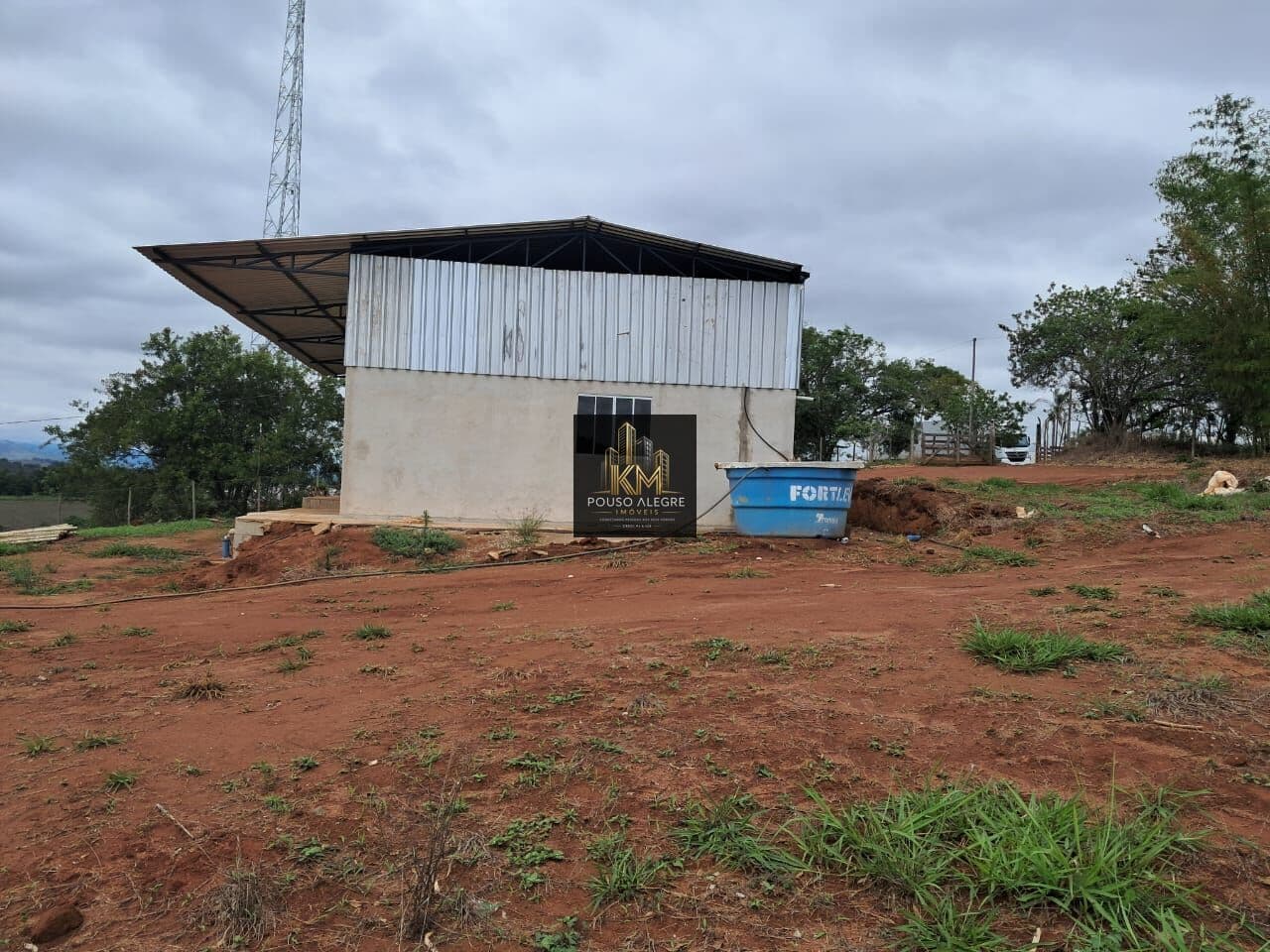 Pavilhão/Galpão Salão Comercial - R$ 5.600,00
